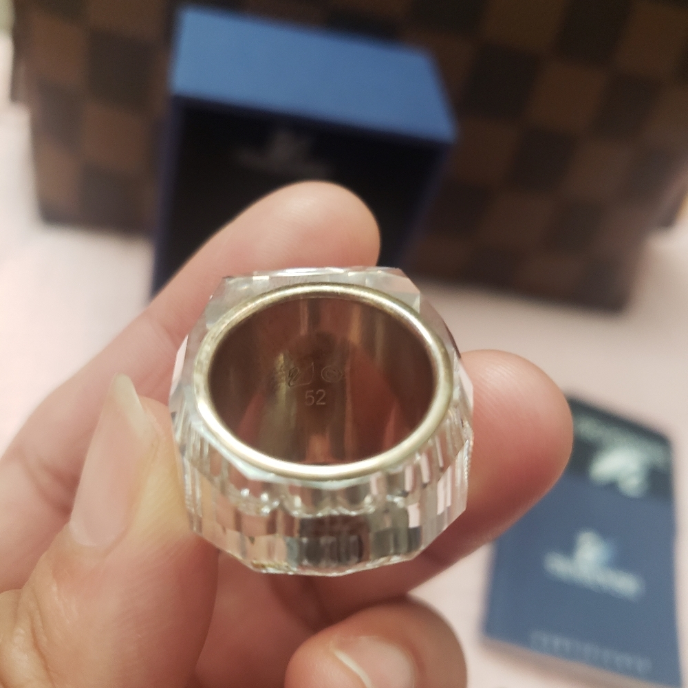 Swarovski ring - Picture 2 of 2